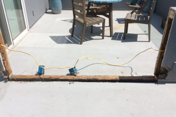 3 Installation of electrical deck 6 © amronconstruction